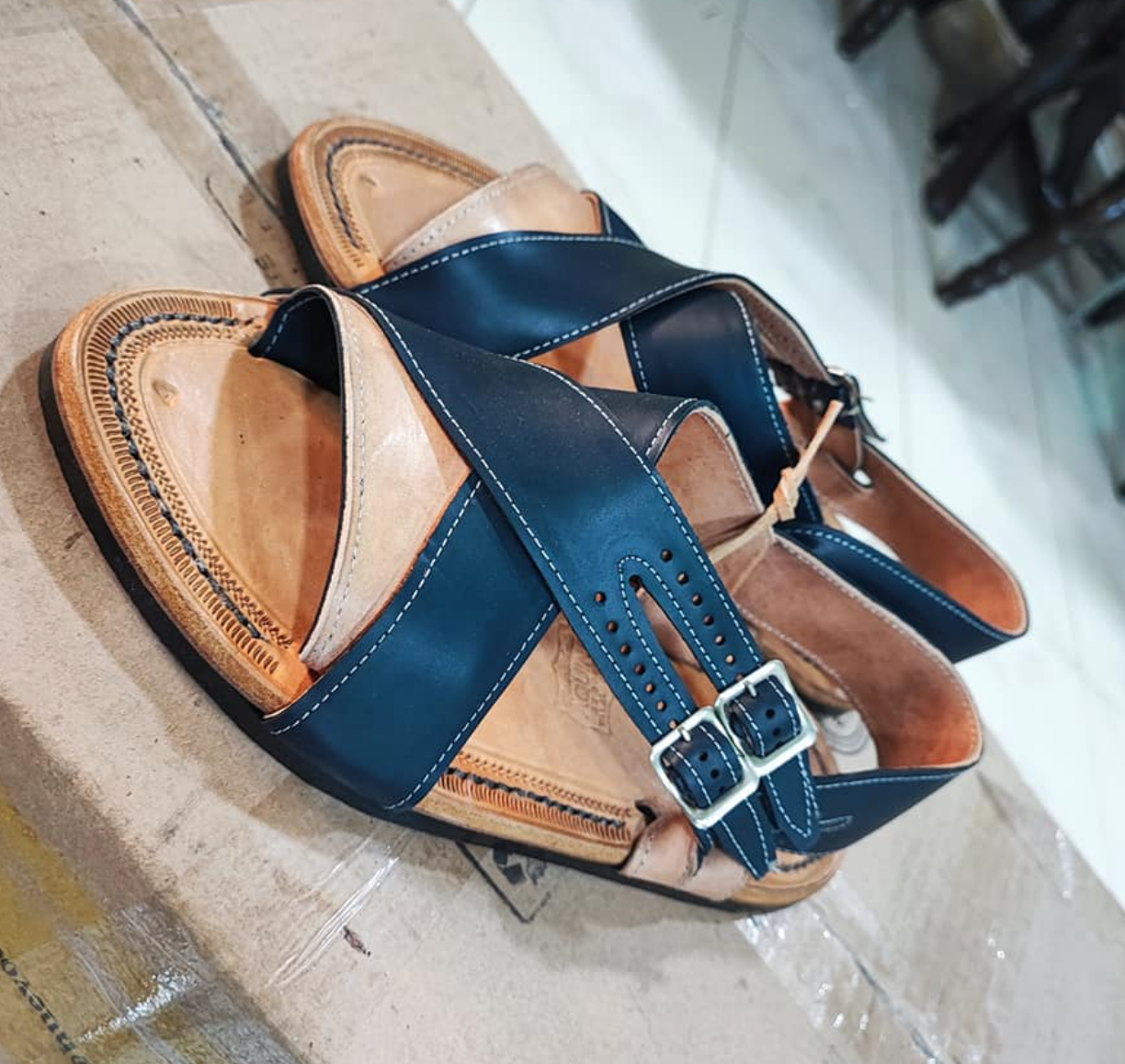 Navy & Natural Cincho Forado by Huaracheria Aquino