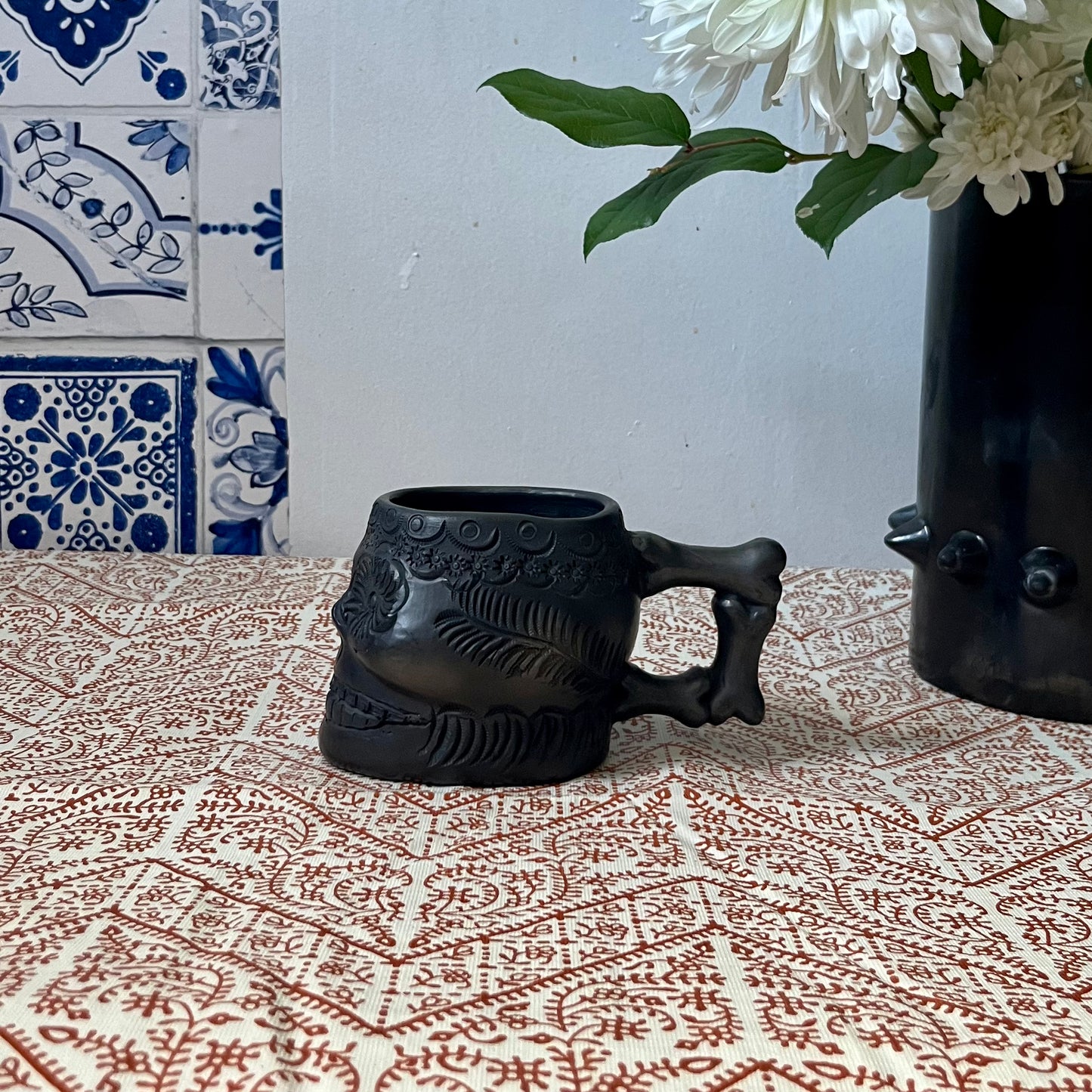 Barro Negro Skull Mug