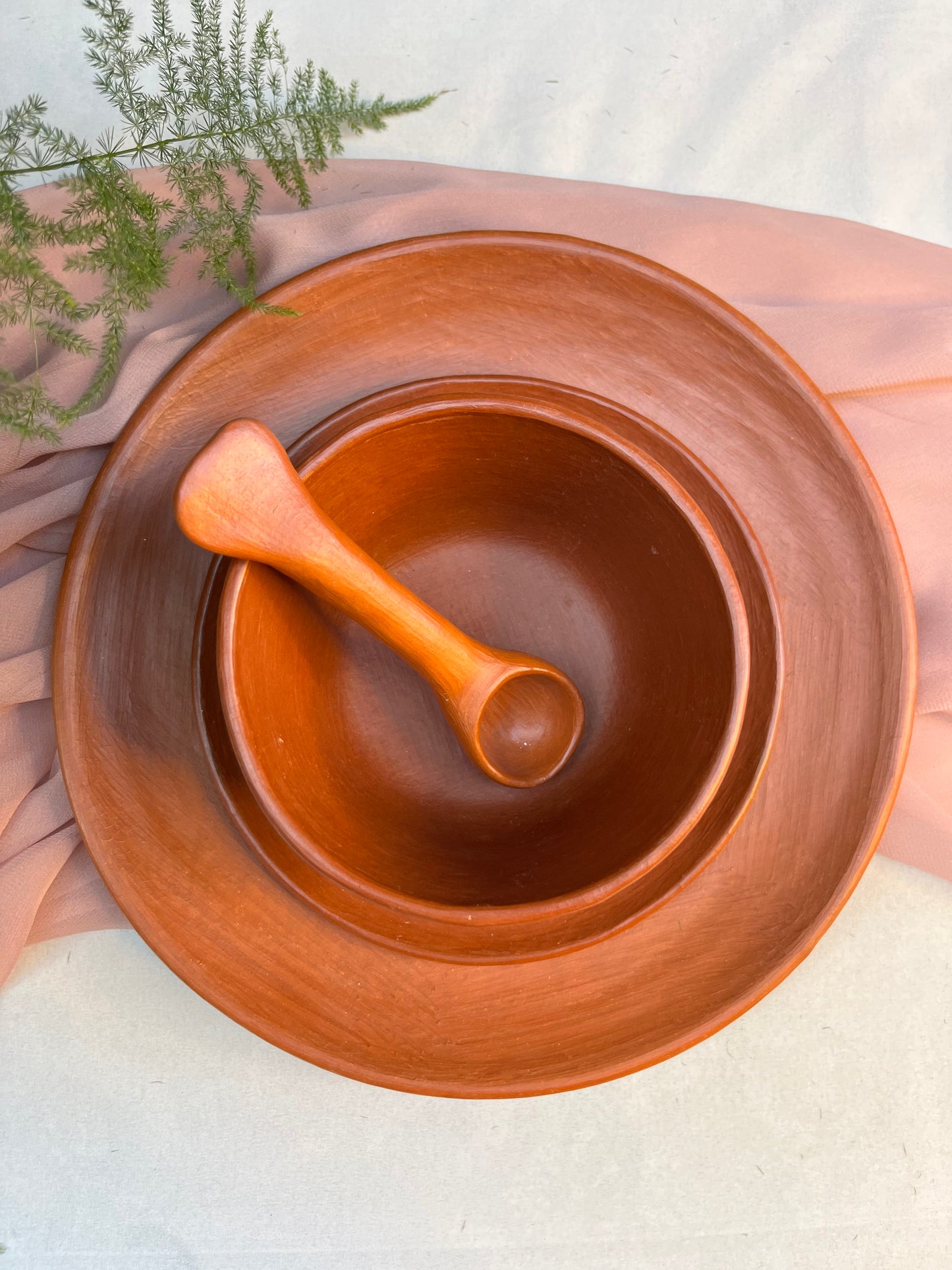 Barro Rojo Small Tapered Bowl