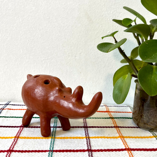 Barro Rojo Rhino Pencil Holder
