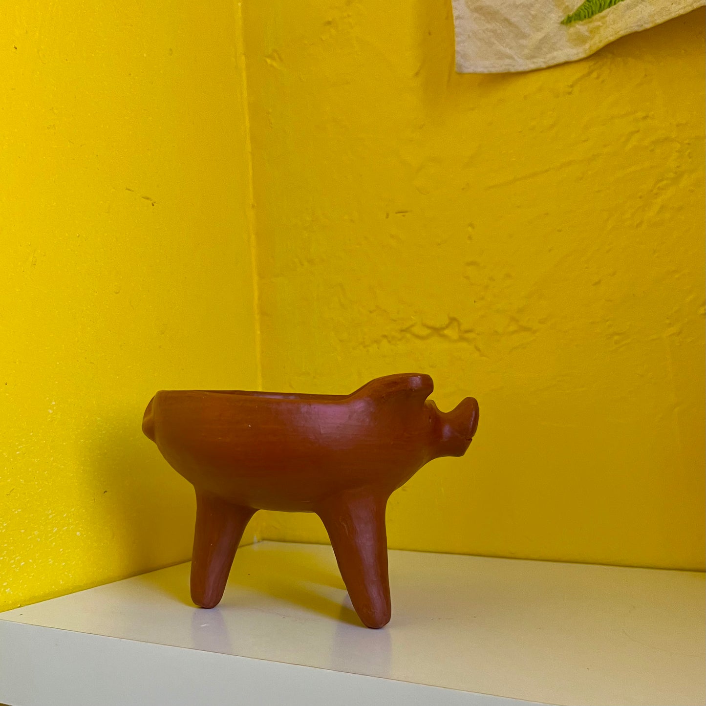 Barro Rojo Mini Pig Salsero