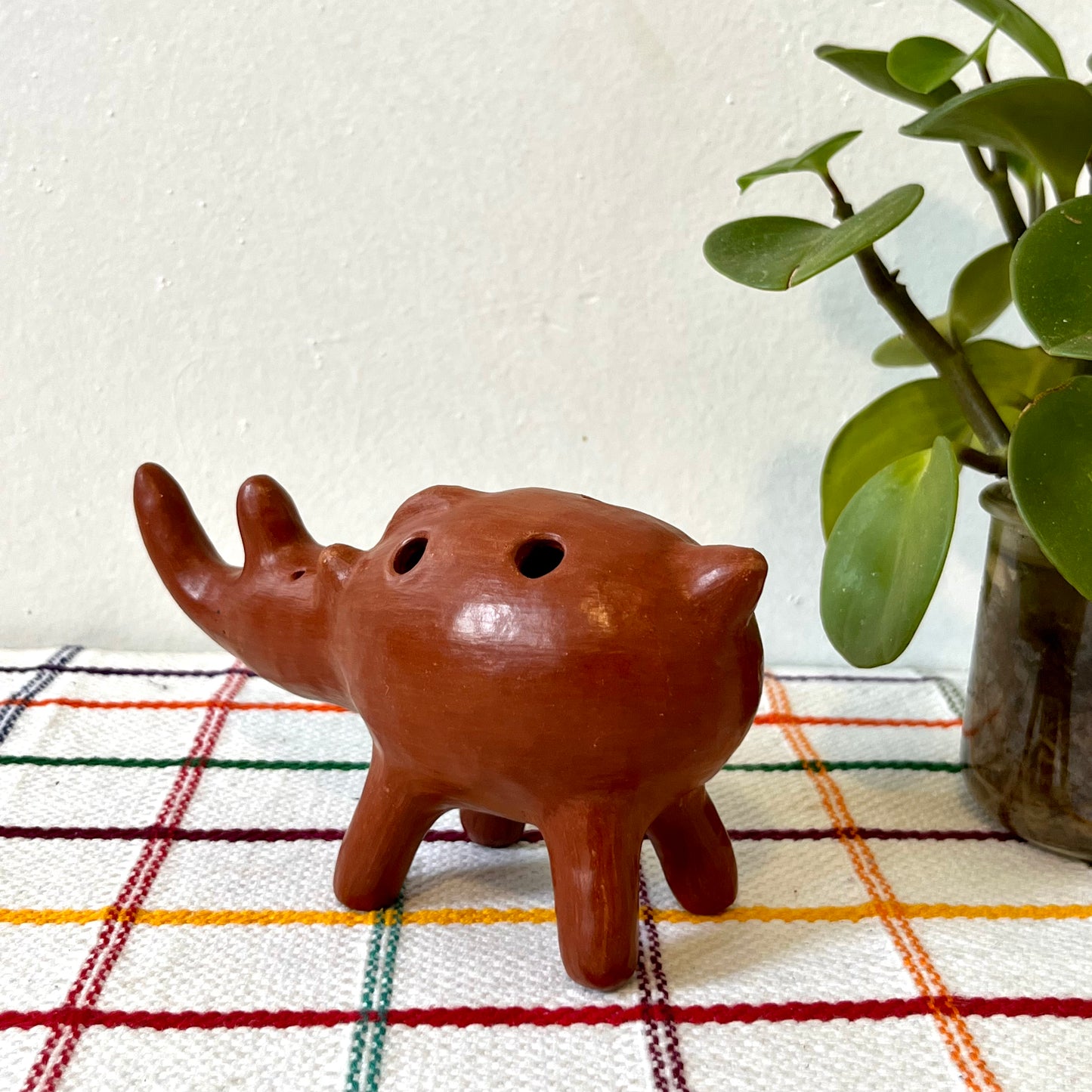 Barro Rojo Rhino Pencil Holder