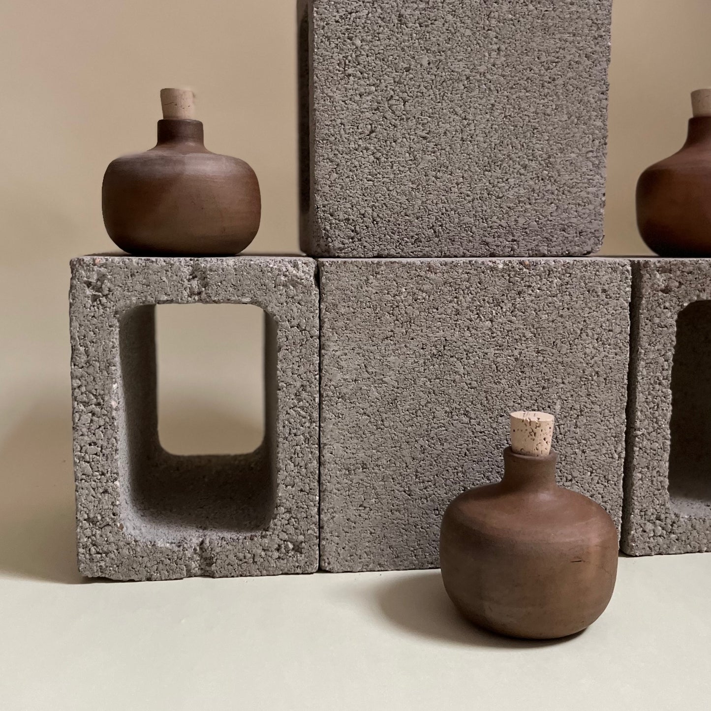 DERRUMBE Ceramic Botella
