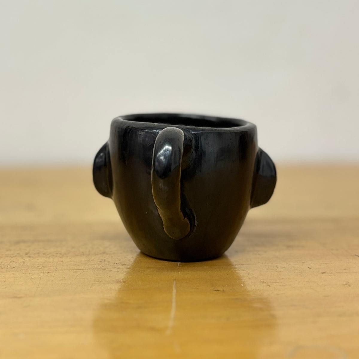Barro Negro Face Shot Glass with Handle