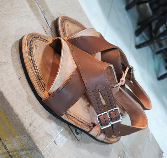 Brown & Natural Cincho Forado by Huaracheria Aquino