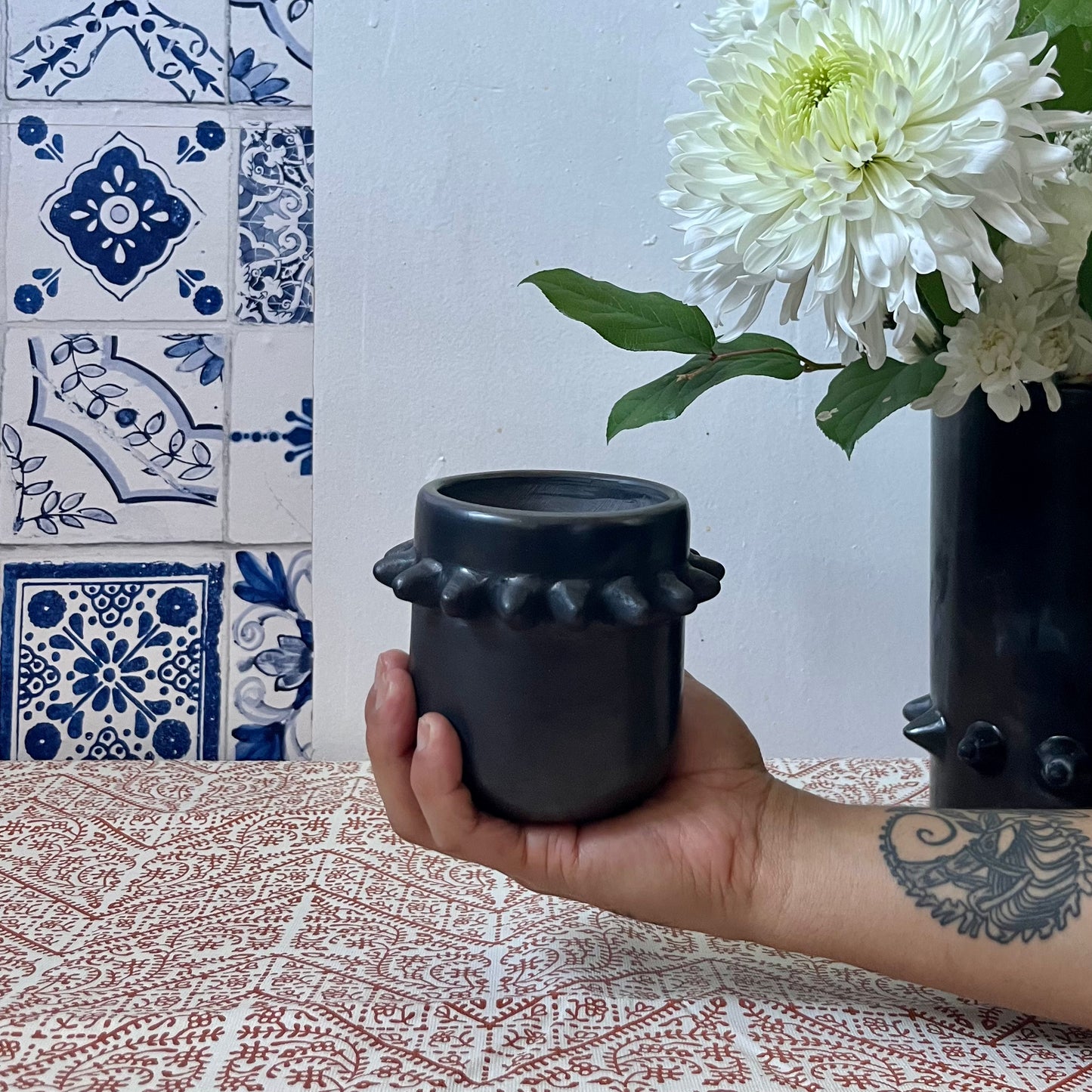 Prehispanic Sun Spike Cup in Barro Negro by La Casa Del Artesano