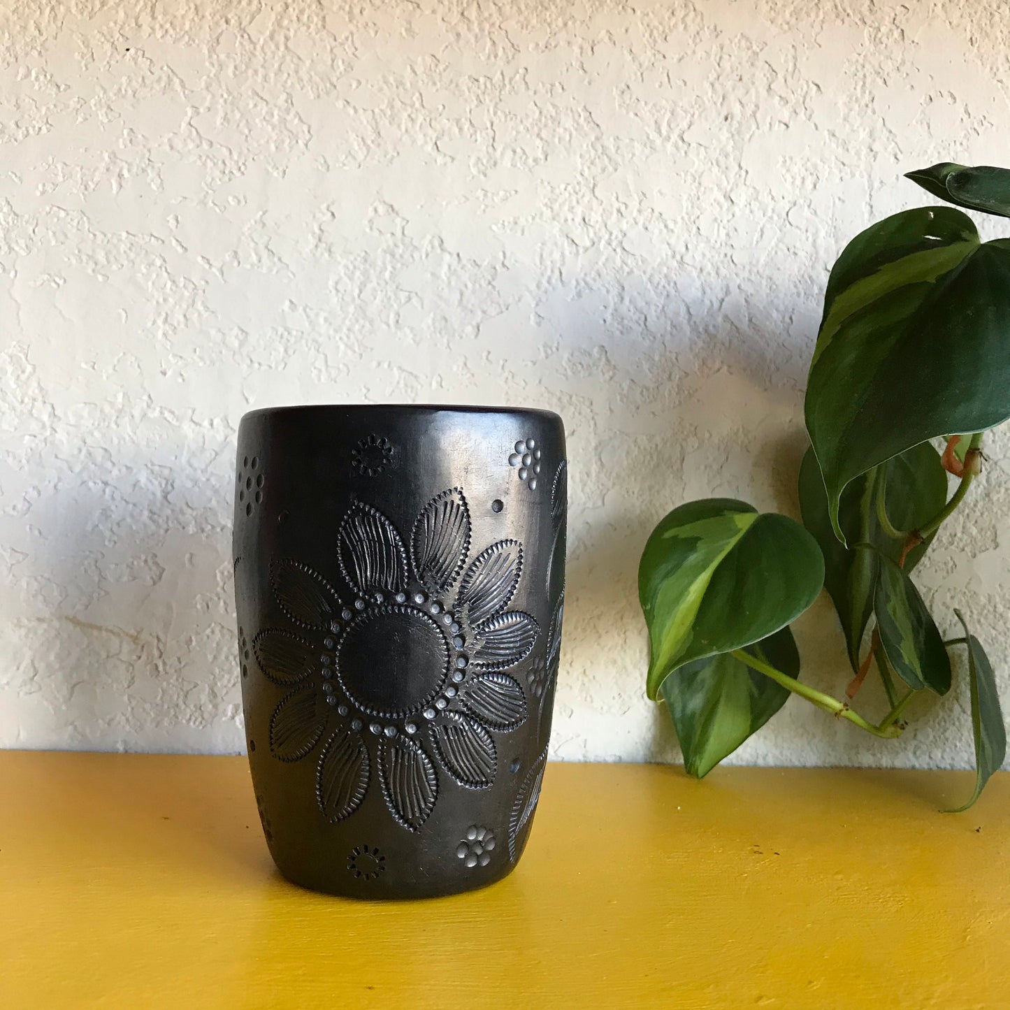 Barro Negro Engraved Cup