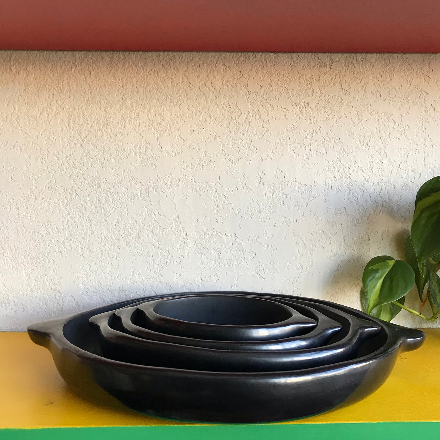 Serving Set of 3 Trays in Barro Negro