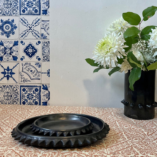 Barro Negro Sun Spike Plate Set of 2