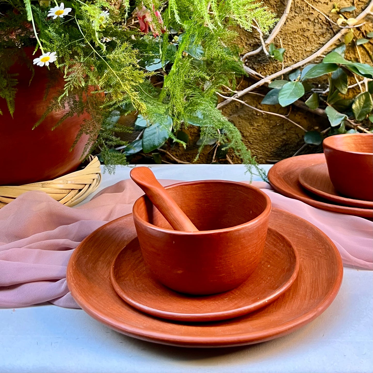 Barro Rojo Small Tapered Bowl (Preorder)