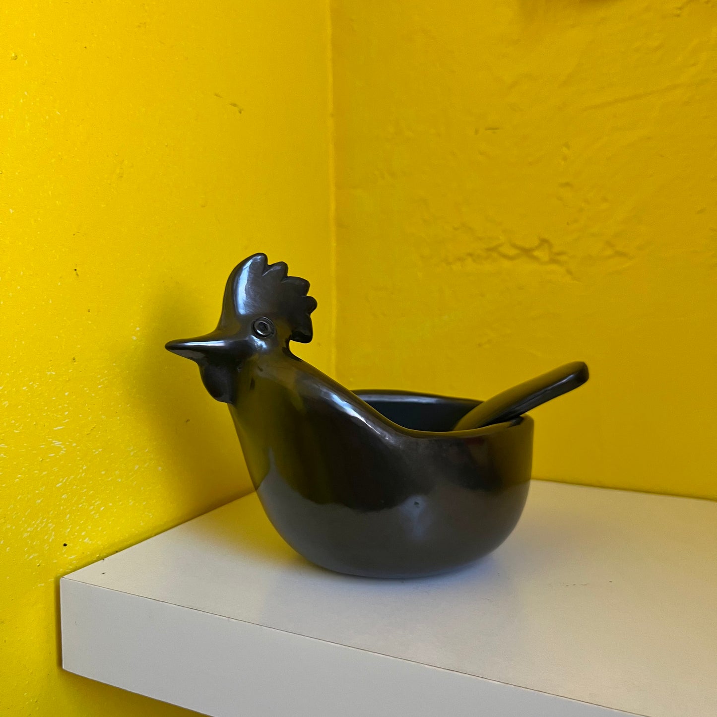 Rooster Serving Bowl with Spoon in Barro Negro
