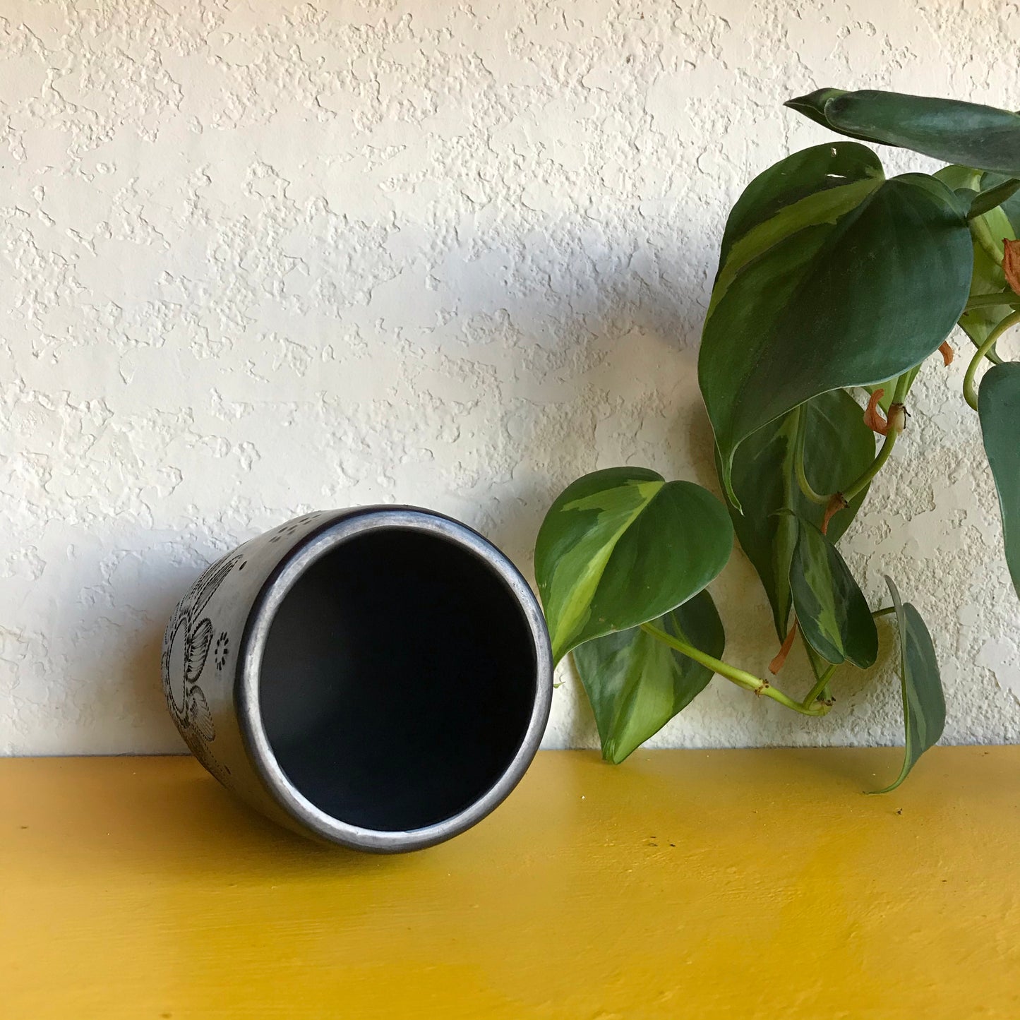 Barro Negro Engraved Cup